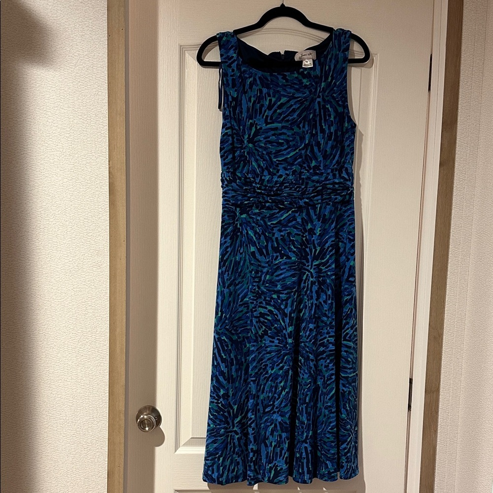 Jessica Howard Blue and Black Midi Dress